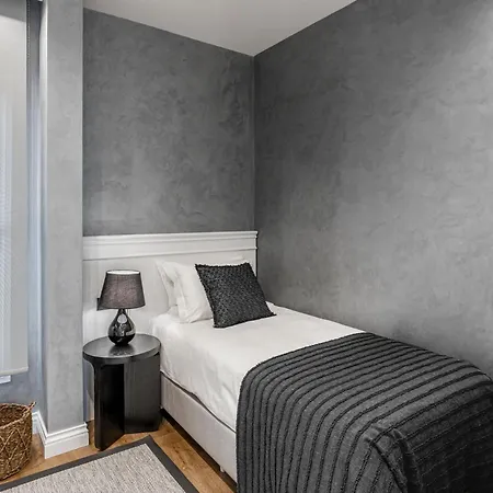 Ena Boutique Hotel&residences 4*
