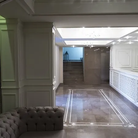 Ena Boutique & Residences 4*