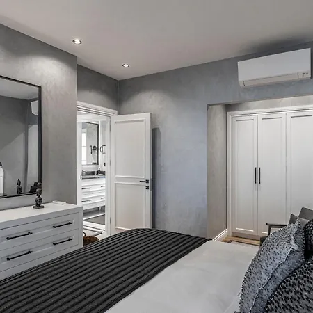 Ena Boutique & Residences Szálloda