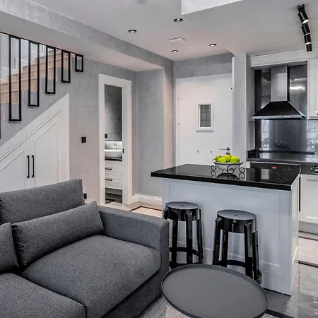 Szálloda Ena Boutique & Residences