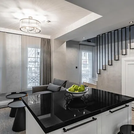 Hotell Ena Boutique & Residences 4*