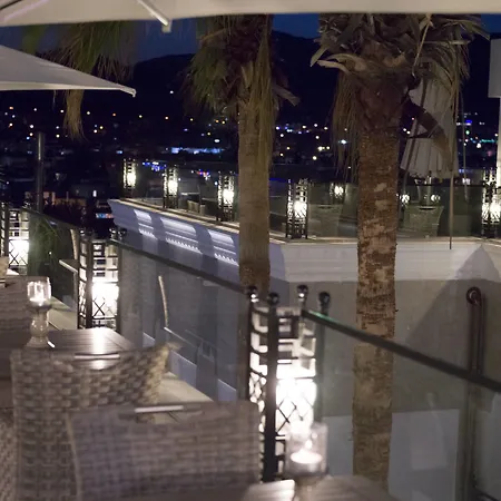Ena Boutique & Residences Hotell