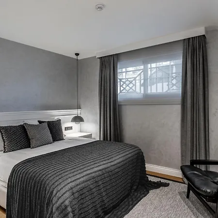 Ξενοδοχείο Ena Boutique & Residences 4*