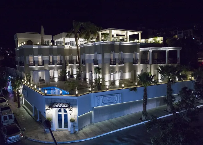 Hotell Ena Boutique & Residences 4*